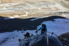wir wählen den Klettersteig (B, 100hm) um auf den Gletscher zu gelangen. Der Sexegertenferner ist nahezu komplett verschwunden