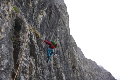 Der "Hangelquergang". Hangeln muss man sicher nicht...Bolts hats ausreichend