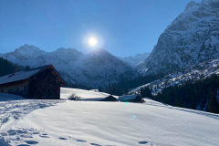 Der Tag beginnt vielversprechend mit Sonne nur 15 Minuten nach dem Parkplatz beim Bergheim Moser im Wildental