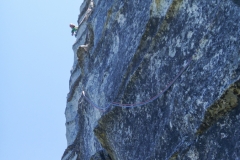 Das ist schon mehr Pfeiler: Erste Länge vom "Surrealistic Pillar" am Lower Buttress in Lovers Leap
