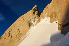 die Querung zum Col de los Americanos zwischen Aguja de la Silla und dem Fitz Roy.