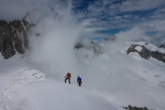 zum Gipfel führt dann noch ein schöner kleiner Schneegrat. Eine gute kurze Tour perfekt für den Ankunftstag