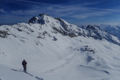 Nordseitig war der Schnee noch sehr verheissungsvoll
