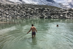 Ein Bad im See rundet den Tag ab