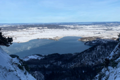 Weiter oben dann zunehmnd Triebschnee in den flacheren Passagen