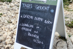 Megamenü auf der Rotwandhütte!...Nasse Schecken hab ich daheim im Gemüsebeet genug:)