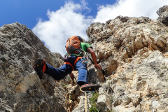 über der Schopfigen Rapunzel wird es erstmals ziemlich speckig. Ein grüner Totem entschärft