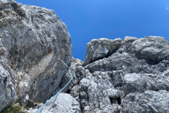 ...nicht durch das Zickzack verunsichern lassen!