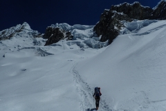 Aufstieg zum Alpamayo high camp (HC, ~5500m)