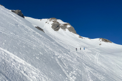 Schnee ist durchwegs gut, zwar wenig aber durchaus ausreichend
