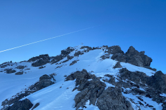 Ab Skidepot zum Gipfel noch recht kurzweilige Kraxelei