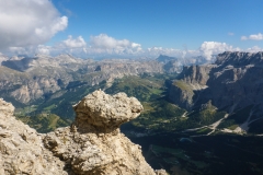 Sella-16
