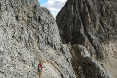 Sella-25