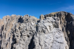 Eine Seilschaft am Gipfel des Daumens der Fünffingerspitze