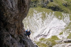 Sella-9