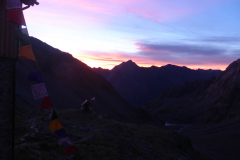 Frühstück ist um 6:45, dann gleich los. Ein bisschen früher wäre für die meisten Seilschaften wohl von Vorteil